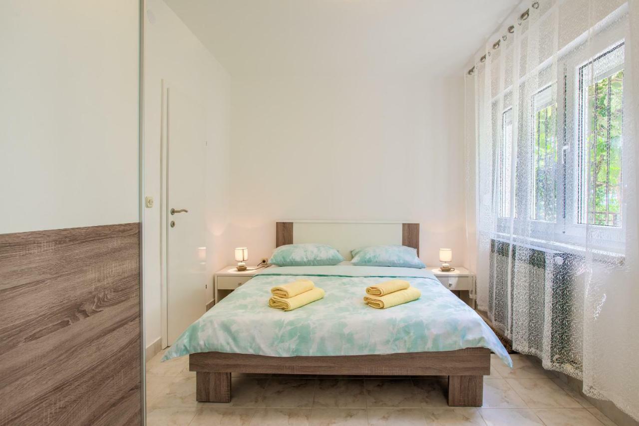 Apartman Paola Пула Экстерьер фото