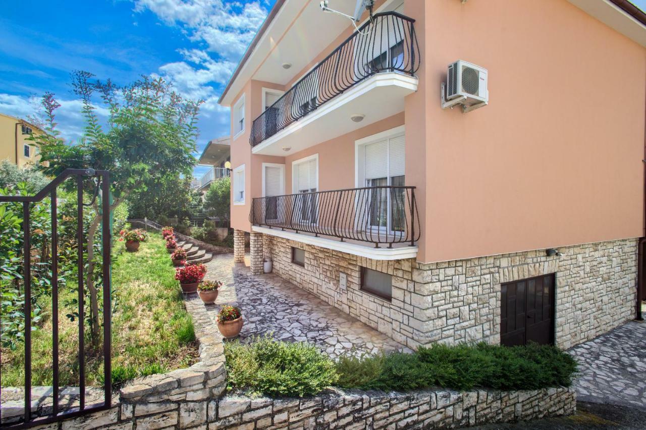 Apartman Paola Пула Экстерьер фото