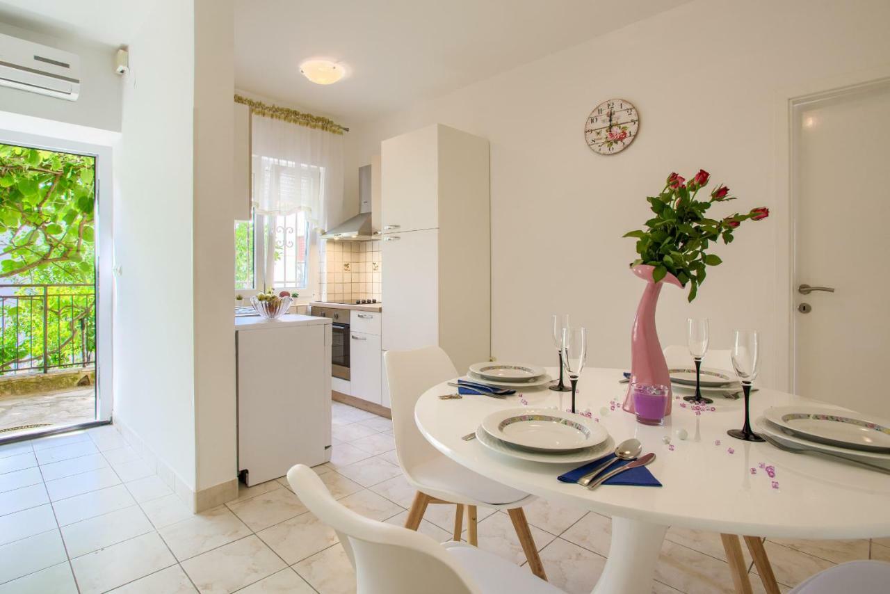 Apartman Paola Пула Экстерьер фото