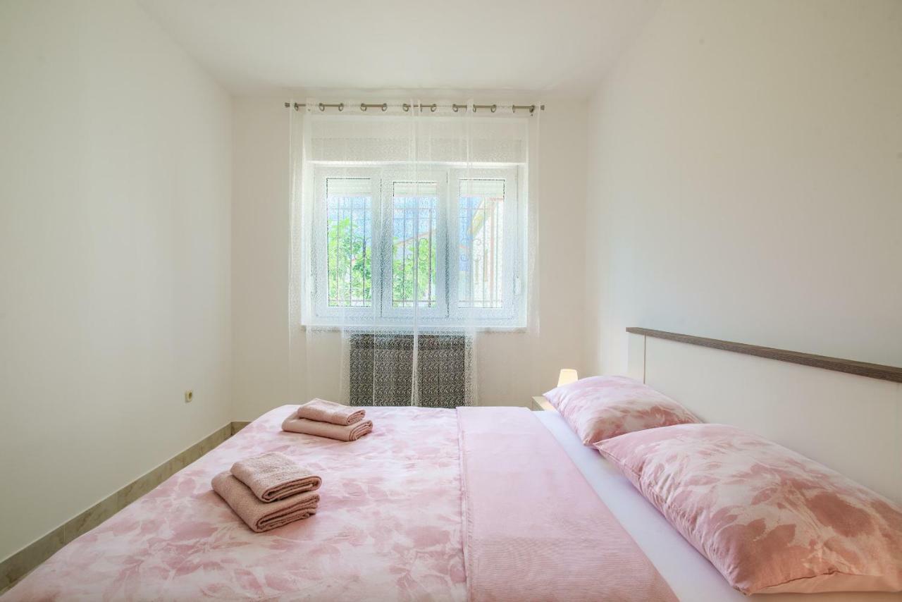 Apartman Paola Пула Экстерьер фото